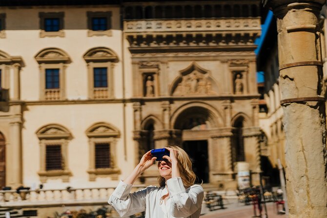 2 Hours Free Arezzo Tour - Smartphone Free - Good To Know