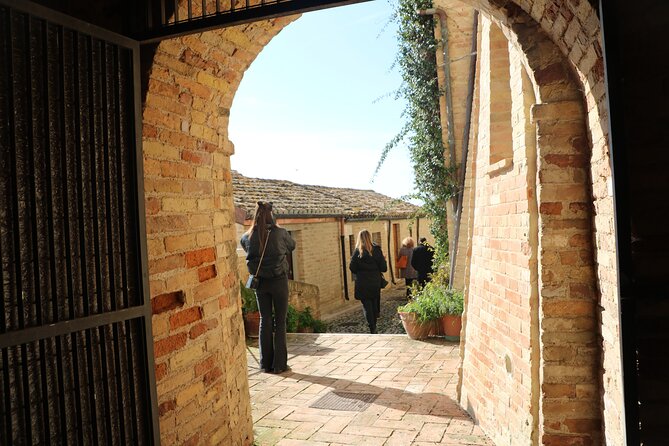 2 Hours Private Guided Walking Tour in Acquaviva Picena Marche - Good To Know