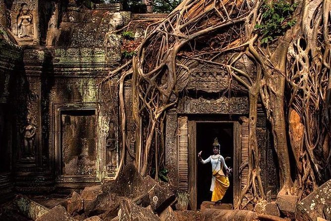 1 Day Angkor Wat With Small Circuit & Floating Village