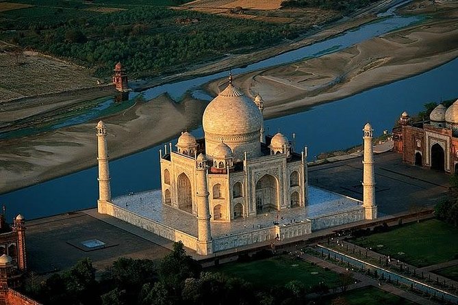 1-Day Trip to the Taj Mahal,Agra From Ahmedabad With Both Side Commercial Flight - Start Time and Guidelines
