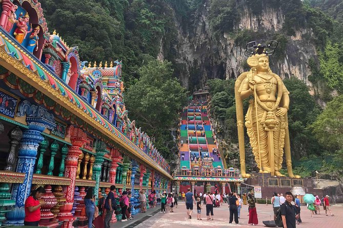 13hrs Kuala Lumpur & Genting Highlands MPV Tour W Tour Guide