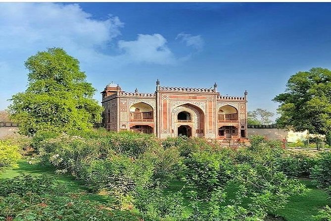 15 Night 17 Days Classic Rajasthan Tour Package - Day 2: Explore New Delhi