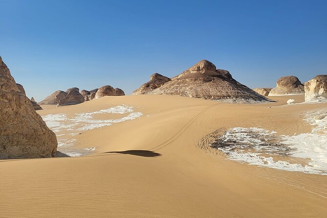 2 Days Camping at Bahariya Oasis - Campsite Location and Duration