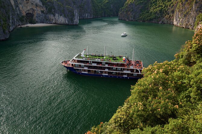 2 Days Halong Bay and Lan Ha Bay on La Pandora Cruise From Hanoi - Inclusions and Amenities