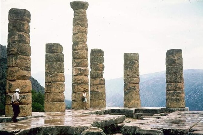 2 Days Meteora Monasteries and Delphi Oracle - Destination Highlights