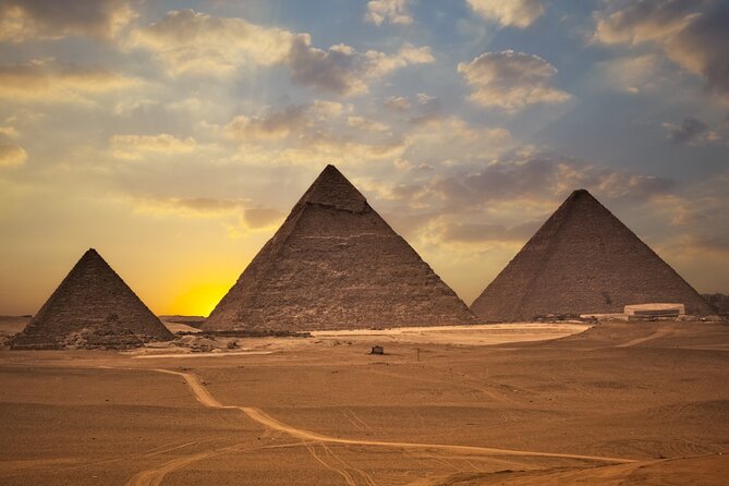 2 Days Private Tour in Giza Pyramids and Cairo - Tour Itinerary