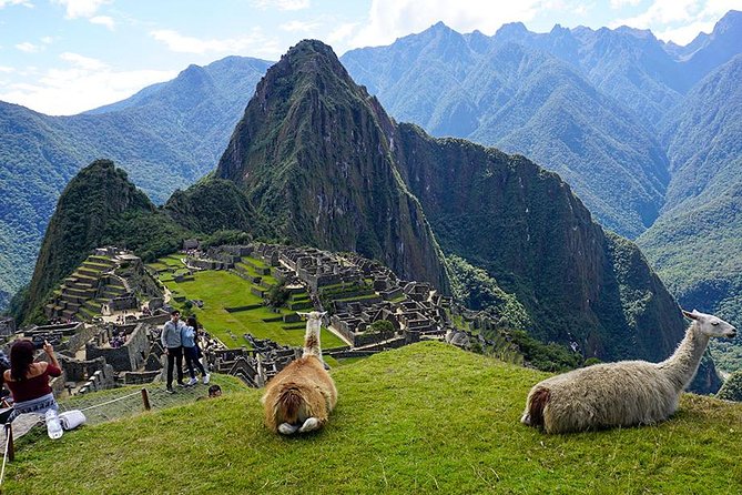 2-Days Tour to Huayna Picchu and Machu Picchu - Tour Overview