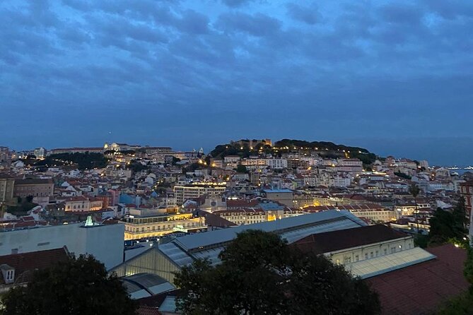 2-Hour Private Guided Walking Photo And Video Tour Around Lisbon - Inclusions and Customer Expenses