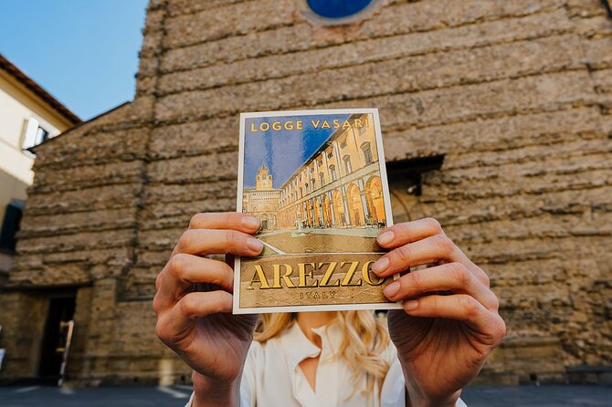 2 Hours Free Arezzo Tour - Smartphone Free - Tour Location