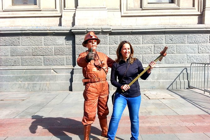 3-Day Private Tour Exploring Chile: Santiago - Valparaiso - Andes Mountain - Discovering Valparaiso