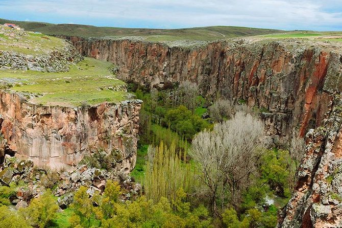 3 Days Cappadocia Tour From Istanbul With Cave Hotel and Balloon Ride - Hot Air Balloon Experience
