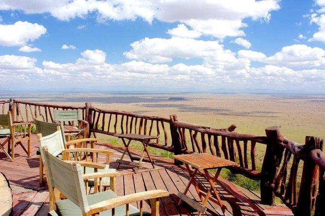 3 Days Lion Bluff Lumo Sanctuary (Minimum 2 Pax) - Package Inclusions and Exclusions