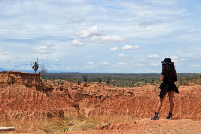 3-Days Tatacoa Desert and Villavieja Tour - Accommodation Details