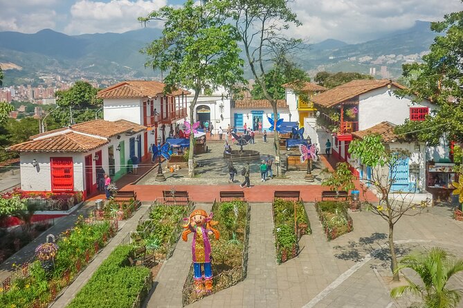 3-Hour Private Guided Tour in Medellin
