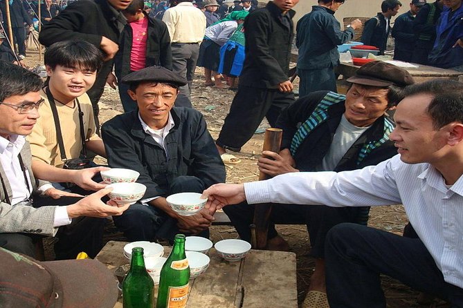 3-Night Can Cau and Bac Ha Market Tour - Transportation Details