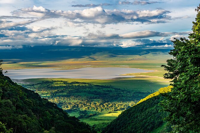 4 Day Safari Northern Circuit in Lake Natron From Zanzibar - Accommodation and Meals Included
