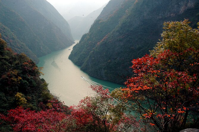 4D3N Yangtze River Cruise:Chongqing to Yichang by Yangzi Explorer - Itinerary Details