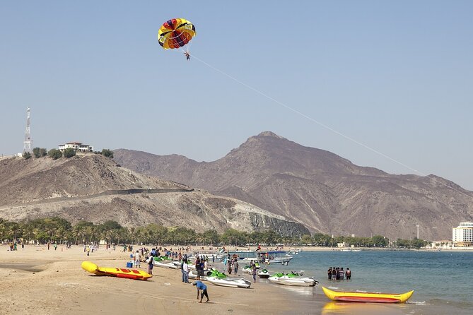 6 Emirates in a Day Tour With Lunch & Private Transfer Dubai - Tour Overview