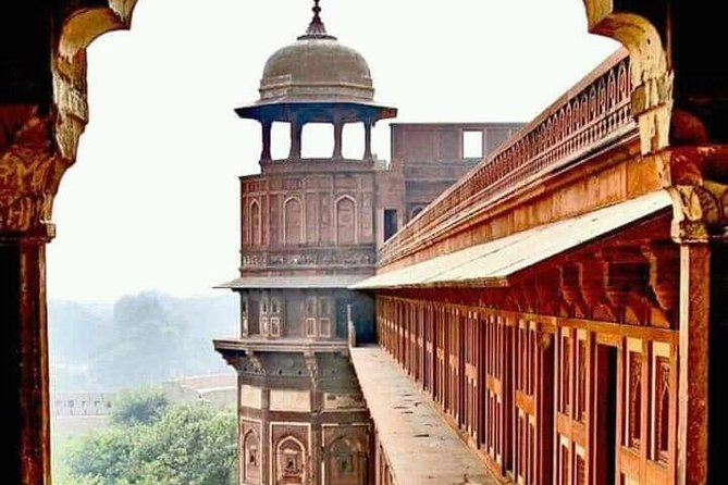7 Day Golden Triangle Tour With Udaipur{Delhi Agra Jaipur Udaipur Tour} - Day 1: Delhi Arrival & Sightseeing