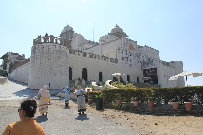 7 – Days Jaisalmer, Jodhpur, Udaipur Tour.