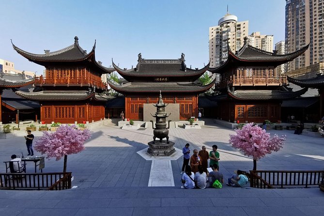 8-Day Private Gold Triangle Tour From Shanghai, Xian End up in Beijing