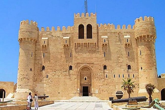 8 Days Egypt Tour to Cairo and Alexandria With Nile Cruise From Aswan to Luxor - Exploring Alexandria
