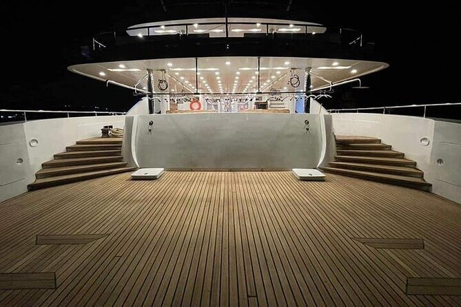 8 Days Luxury 5 Star Liveaboard Diving Program in Hurghada - Arrival and Pickup