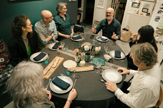 A Tasty 4-course Parisian Dinner in Montmartre - Meeting and Pickup Information