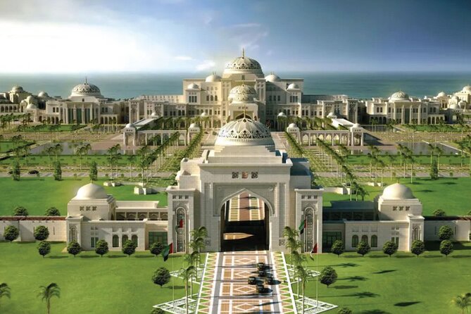 Abu Dhabi City Tour With Qasr Al Watan in Private Car