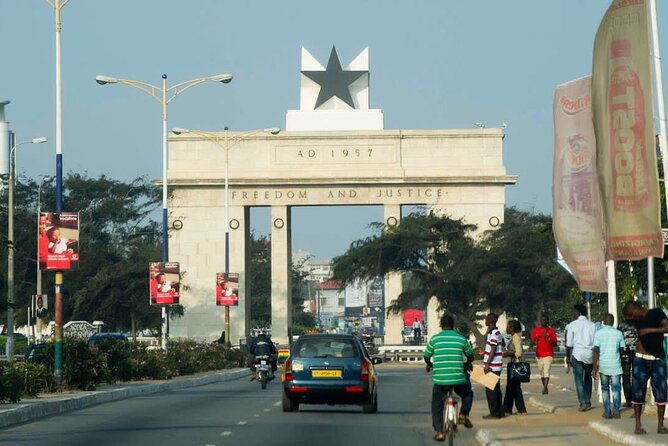 Accra Historical Private Tours With Dancing and Drumming Lesson - Meeting and Pickup Information