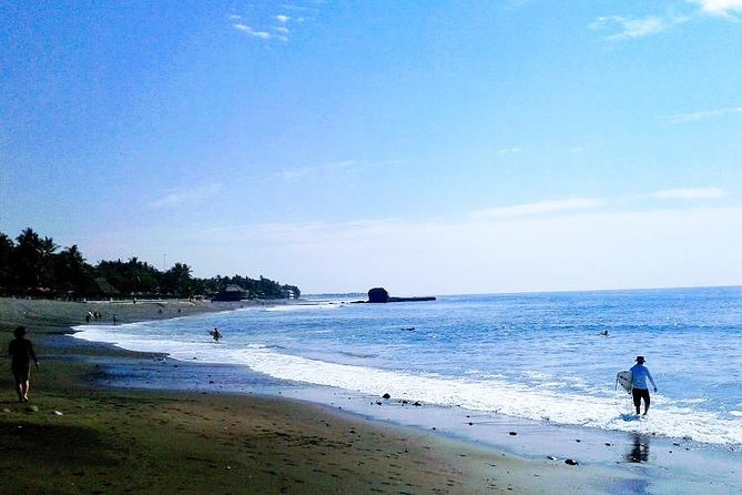 Airport Layover Tour: El Salvador Fish Market + El Tunco Beach + Local Beach - Tour Highlights