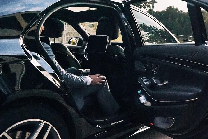 Airport Transfer: Brussels to Airport BRU by Business Car - Location