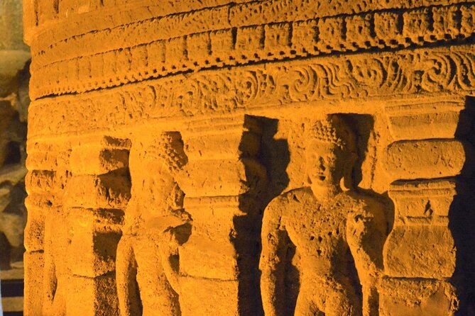 Ajanta Caves Private Day Tour With Guide, Entrance Fees & AC Car