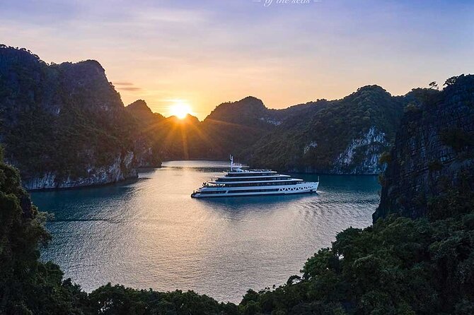 ALL In Inclusive: Halong Bay Overnight Luxury Cruise Collection - Details