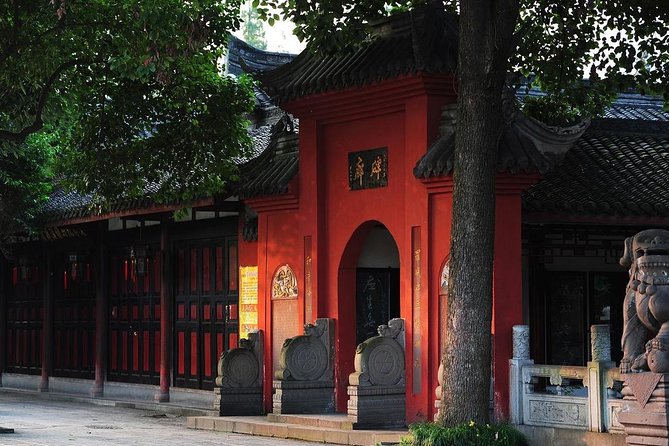 All Inclusive Chengdu Private Day Tour to Panda Breeding Base Andcity Highlights - City Highlights Experience