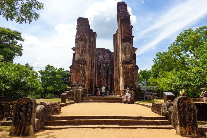 All Inclusive Day Our to Polonnaruwa Ancient City From Negombo - Tour Overview