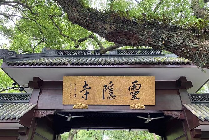 All Inclusive Tour of Lingyin Temple and Pagoda of Six Harmonies
