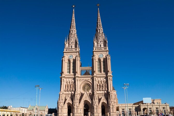 Argentina Pope Francis Pilgrimage Tour - Inclusions and Amenities