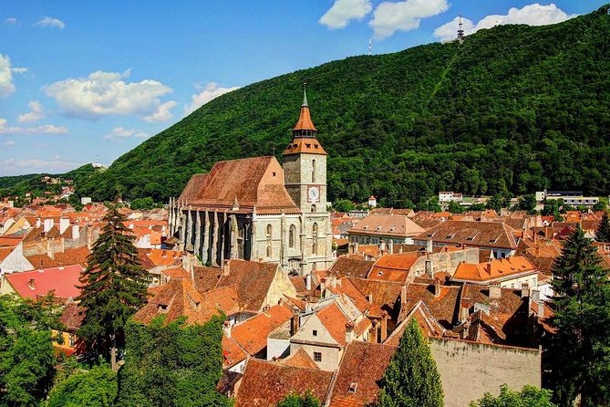 Arrival Private Transfer From Bucharest Airport OTP to Brasov in Business Car - Airport Pickups and Meet & Greet