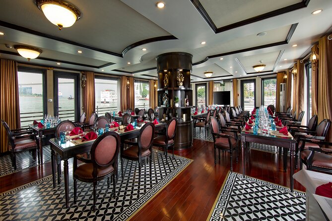 Athena Royal Cruise - Luxury Halong Bay Overnight Cruise 2D1N Tour - English-speaking Guide