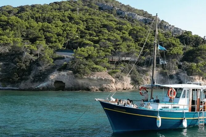 Athens Sunset Cruise Tour With Cocktails - Health and Safety Guidelines
