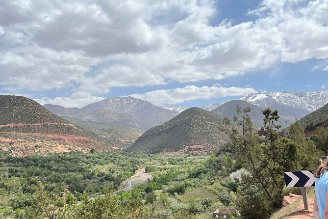 Atlas Mountains Journey, Camel Ride, Berber Villages & Waterfalls - Meeting and Pickup Details