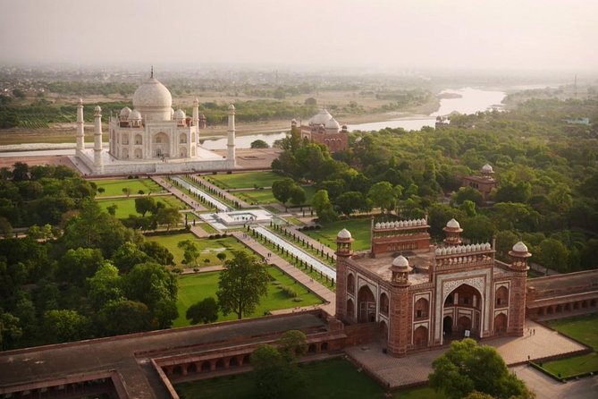 Avail No Shopping Taj Mahal Tour Guide in Multi Languages - Frequently Asked Questions