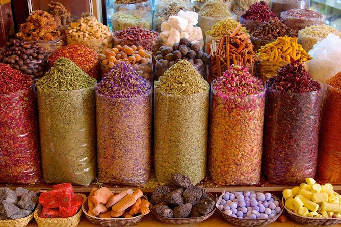 Bahrain Arts & Crafts - Traditional Craft Demonstrations
