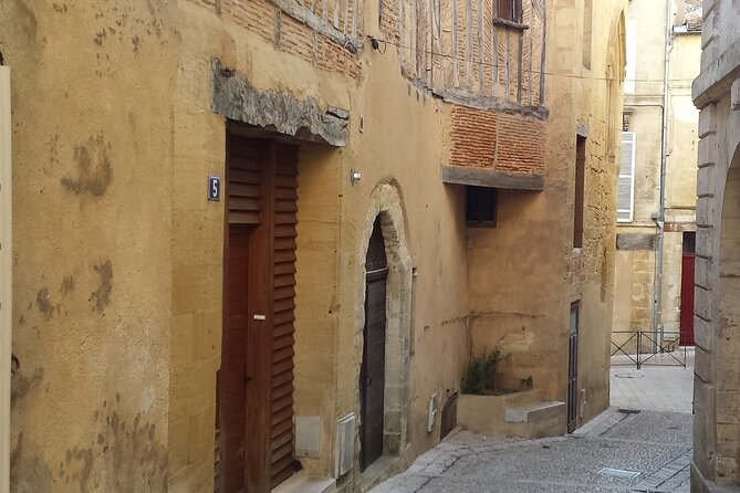 Bergerac Private Walking Tour With A Professional Guide - Learn About Local Legend