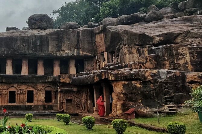 Bhubaneswar in a Day: Mystical Temples and Local Delights! - Itinerary Overview