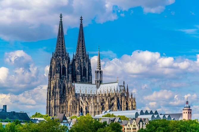 Bike Tour of Cologne Top Attractions With Private Guide - Tour Highlights