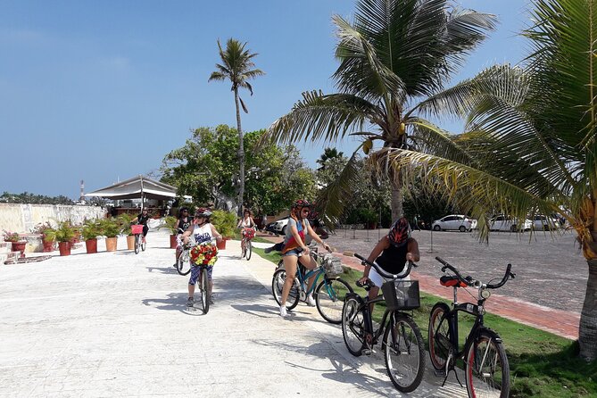 Bike Tour Through the Historic Center of Cartagena - Inclusions and Amenities