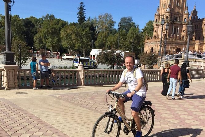 Bike Tour Through the Parks of Seville - Explore Local Green Spaces