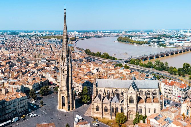 Bordeaux Airport Transfers: Bordeaux to Bordeaux Airport BOD in Luxury Car - Service Details